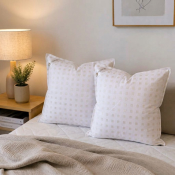 Подушка 70*70 50% пух LUNA home